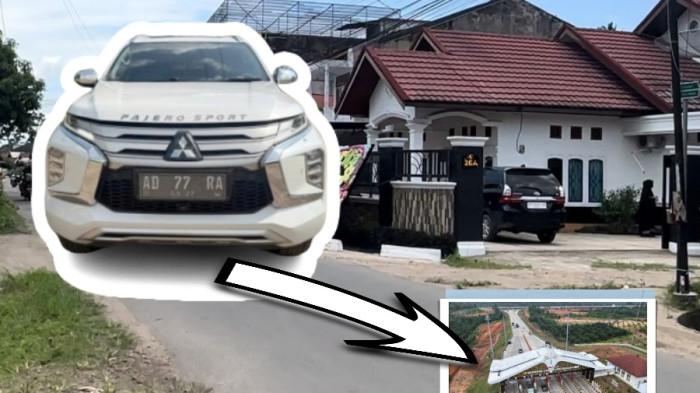 PAJERO PUTIH - Mobil pajero putih AD 77 RA milik Nindia Novrin (38) warga Talang Bakung, Kota Jambi korban perampokan yang meninggal.