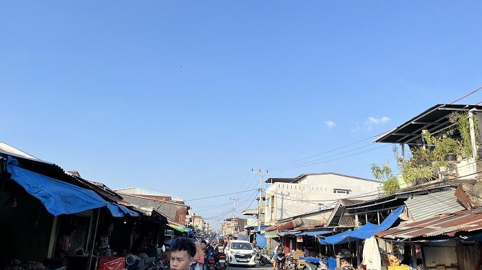
Pasar Parit 1 Kuala Tungkal, Kabupaten Tanjung Jabung Barat, Provinsi Jambi.