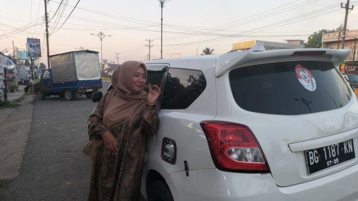 Samsiah Bahagia Mobil yang Sempat Dikuasai Mantan Kanit Reskrim Polsek Rimbo Bujang Dikembalikan
