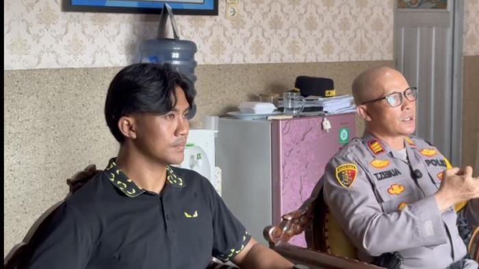 Viral di media sosial aksi anggota polisi Polsek Sekernan, Kabupaten Muaro Jambi, Provinsi Jambi mendapatkan simpati dan pujian oleh netizen.