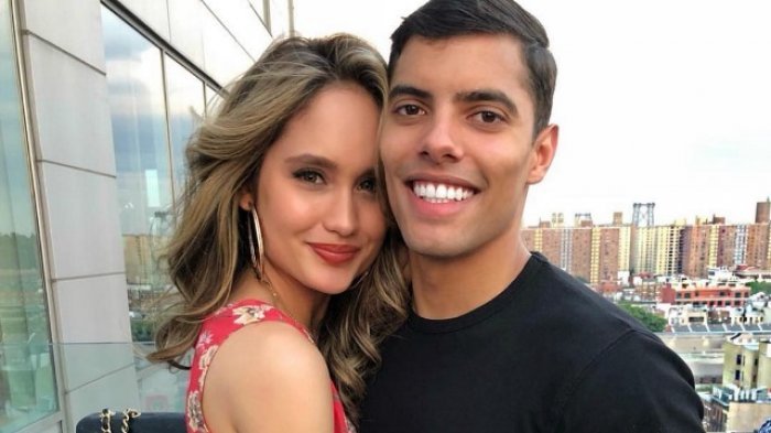 Jawaban Ibunda Cinta Laura, Saat Pacar Sang Anak Dikatakan Jelek oleh Warganet