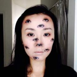 GALERI FOTO: Lihat Penampilan Menyeramkan dan Terbaik saat Halloween