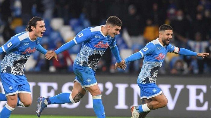 Persembahan Napoli untuk Diego Maradona, Menang 4-0 atas Si Elang dan Pimpin Klasemen