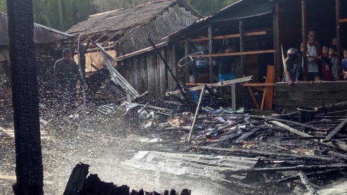 Warga Mendahara Diterpa Bencana, Selasa Sore Satu Unit Rumah Ludes Dilalap Si Jago Merah