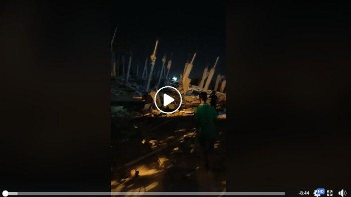 (VIDEO) Terdengar Suara Seperti Pesawat Jatuh, Tiba-tiba Kafe di Jalan Ringroad Runtuh Rata Tanah