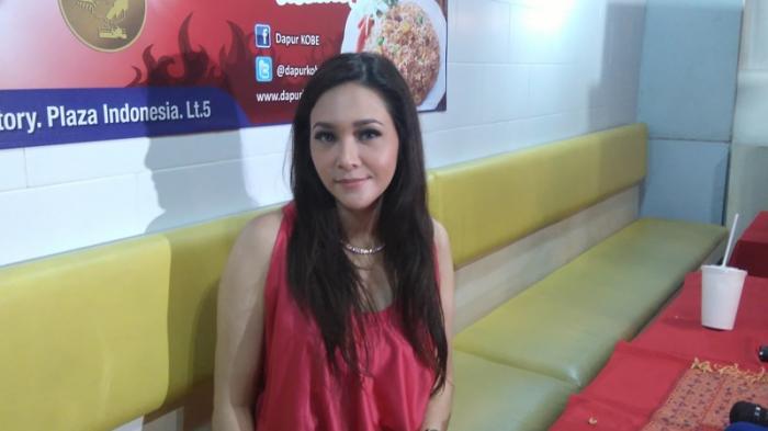 Suami Baru Maia Estianty, Postingan Komentar Edric Tjandra Bikin Penasaran