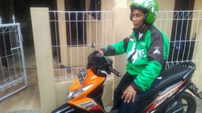 Ojek Online ini Tidak Menyangka Dicari-cari oleh Ridwan Kamil!