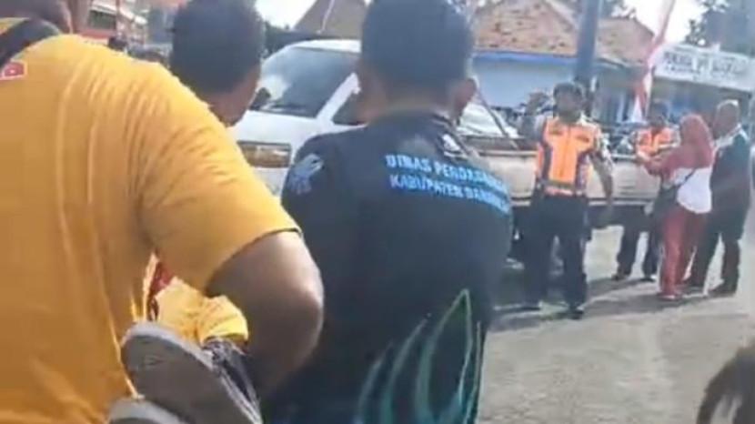 TRAGIS Nasib Siswi SD saat Jalan Sehat di Rumdis Bupati, Nyawa Yasinta Melayang, Ambulans Tak Ada