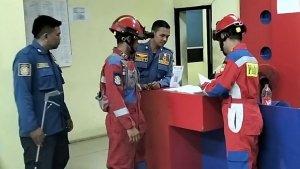 07072025-petugas-damkar.jpg