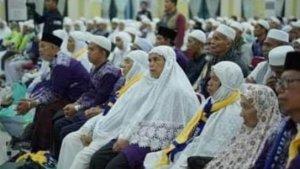 197-Jemaah-Haji-Kabupaten-Muaro-Jambi-Tiba-Disambut-Sekda-Budhi-Hartono.jpg