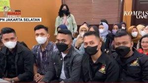 20230125-Teman-angkatan-Bharada-E.jpg