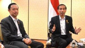 20250630-Jokowi-dan-Tom-Lembong-di-istana.jpg