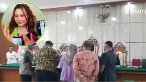 20250923-sidang-gugatan-Lisa-Mariana-ke-Ridwan-Kamil-ajukan-6-barang-bukti.jpg