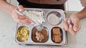 20250927-Menu-Makan-Bergizi-Gratis.jpg