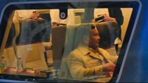 20251104-Presiden-Prabowo-Subianto-di-kereta-cepat.jpg