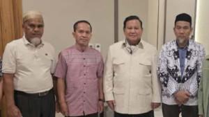 20251115-Sosok-dua-guru-Luwu-Utara-dan-Presiden-Prabowo.jpg