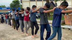 32-Pelajar-di-Jambi-Ditangkap-Akibat-Tawuran-Bersenjata-Tajam.jpg