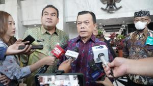 Al-Haris-temui-Purbaya.jpg