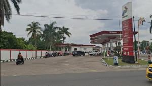 Antrean-di-SPBU-Kota-Jambi-Menyusut.jpg