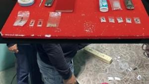 BARANG-BUKTI-narkoba-dan-tersangka-yang-ditangkap-Polresta-Jambi-dan-Polres-Kerinci.jpg