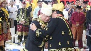 Belasan-Tokoh-Nasional-Terima-Gelar-Adat-Dari-LAM-Provinsi-Jambi.jpg