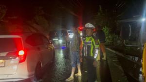 Breaking-News-Tiga-Jam-Jalan-Kerinci-Bangko-Jambi.jpg