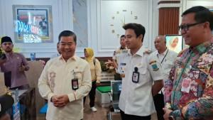 Dirjen-Dukcapil-Apresiasi-Pelayanan-Dukcapil-Kota-Jambi.jpg