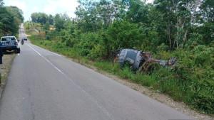 Dua-Mobil-Terlibat-Kecelakaan-di-Jalan-Nes-Bajubang-Jambi.jpg
