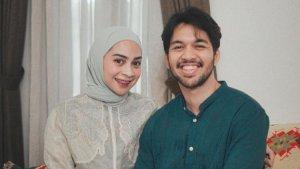 Ira-Nandha-dan-Suaminya.jpg