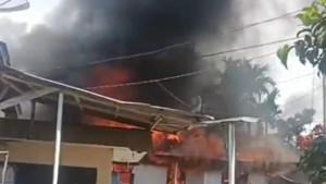 Kebakaran-di-Pendung-Hilir-Kerinci-Jambi.jpg