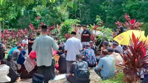 Korban-Pembunuhan-di-Jambi-Selatan-Dimakamkan.jpg
