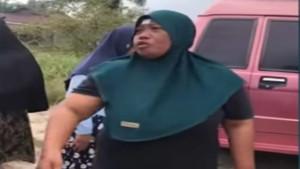 Nasib-Ibu-Vina-Dapat-Umrah-Gratis-dan-Rezeki-dari-Densu-Sosok-Tetangga-Melda-Safitri-yang-Menangis.jpg