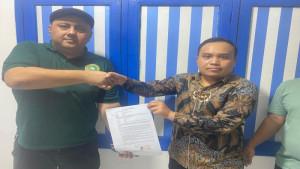 Pasca-Tabrak-Lari-Mobil-DInas-Bawaslu-Jambi-Pemilik-Showroom-dan-Pelaku-Berdamai.jpg