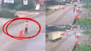 Petugas-ditabrak-mobil-boks-viral-1911.jpg