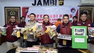 Polda-Jambi-Amankan-12-Kg-Sabu.jpg