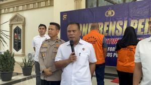 Polda-Jambi-Tahan-Dua-Tersangka-Korupsi-Alat-Praktik-SMK.jpg