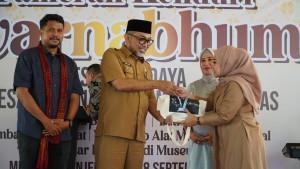 Sekda-Jambi-Buka-Pameran-Kenduri-Swarnabhumi.jpg