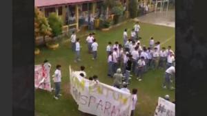 Siswa-SMA-Negeri-8-Kota-Jambi-Demo.jpg