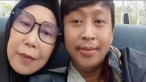 Sosok-Adi-Prasetyo-Pemuda-34-Tahun-Nikahi-Wanita-63-Tahun-9-Anak-Sempat-Dua-Kali-Lamaran-Ditolak.jpg