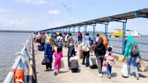 Suasana-Pelabuhan-Roro-30122024.jpg
