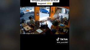 Viral-di-Tiktok-13223.jpg