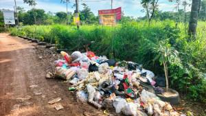 Warga-Buang-Sampah-Sembarangan-di-Muaro-Jambi-Bisa-Kena-Denda-Rp15-Juta.jpg