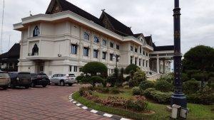 penampakan-kantor-gubernur-jambi-selasa-2292020-sepi-dari-aktivitas-dinas.jpg