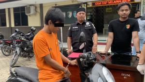 pria-gelapkan-motor-di-bengkel-06082025.jpg