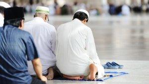 sholat-jumat-02.jpg