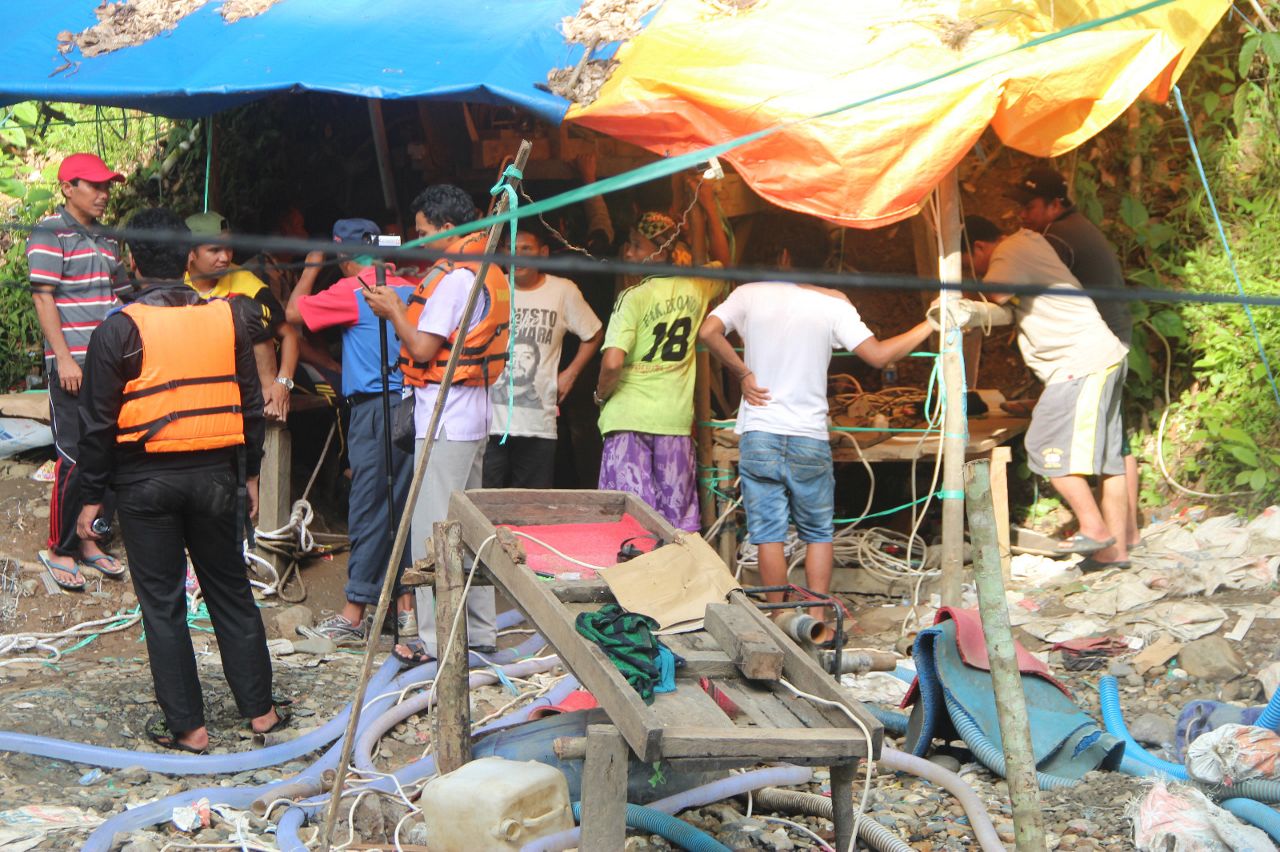Awalnya Ingin Tolong 2 Orang di Lubang Jarum PETI, Mahmudi Malah Ikut Tewas, Jadi Bertiga