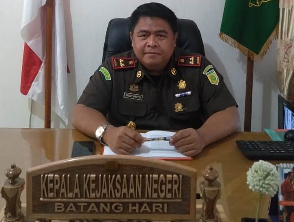 Lelang Barang Rampasan, Kejari Batanghari Setor Rp 358 Juta ke Kas Negara