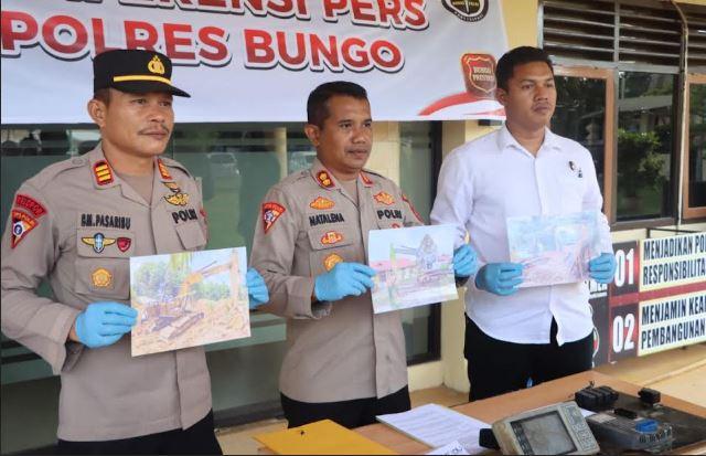2 Operator Alat Berat yang Dipakai PETI di Bungo Ditangkap, Keruk Emas di Rantau Pandan
