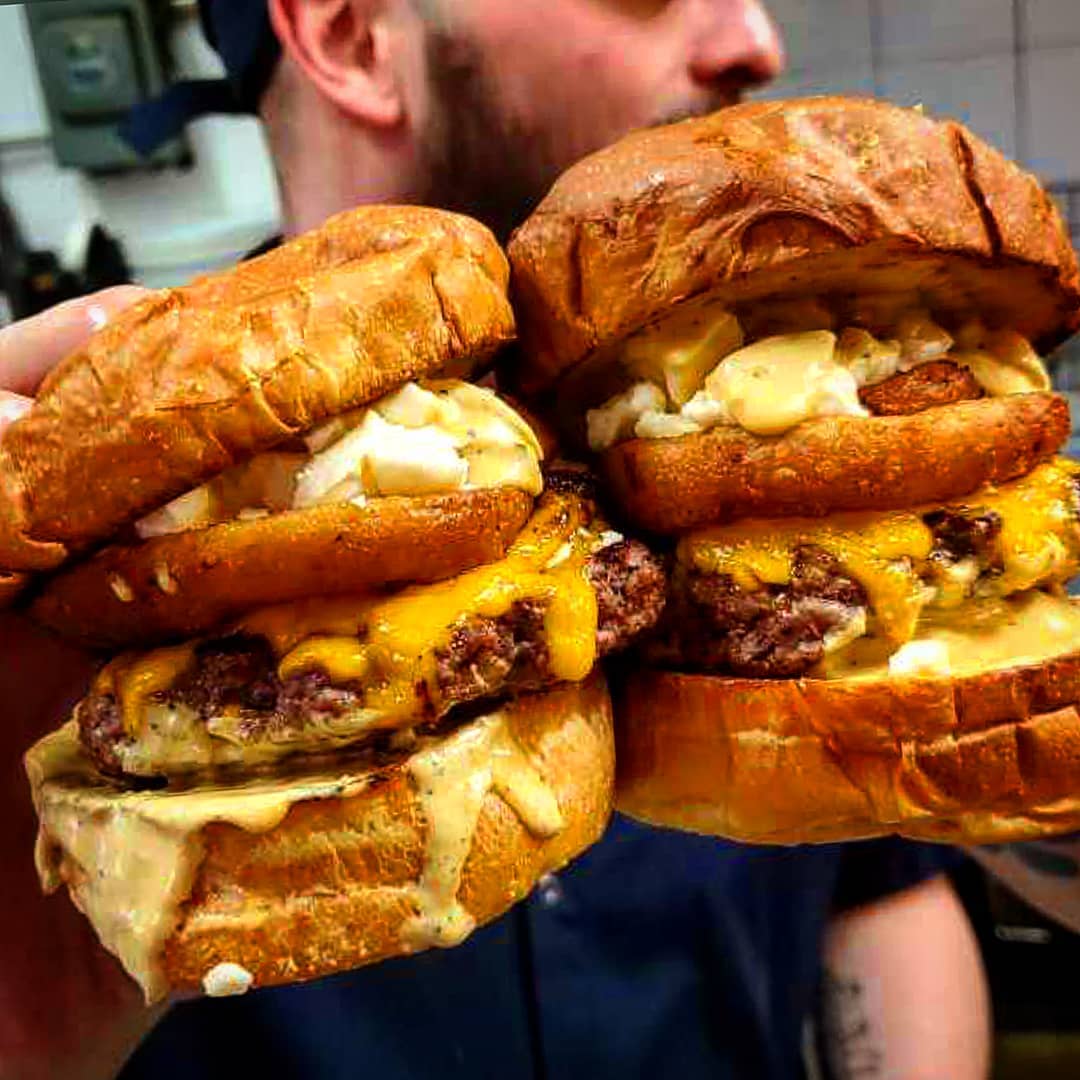 Burger dari Restoran Ternama Ini Tak Busuk Meski Disimpan Selama 24 Tahun, Nenek Ini Membuktikannya