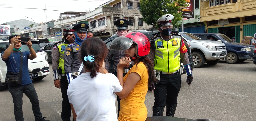 Puluhan Warga Kota Jambi Terjaring Razia Tim Covid-19, Tak Pakai Masker Didenda Rp 50 Ribu
